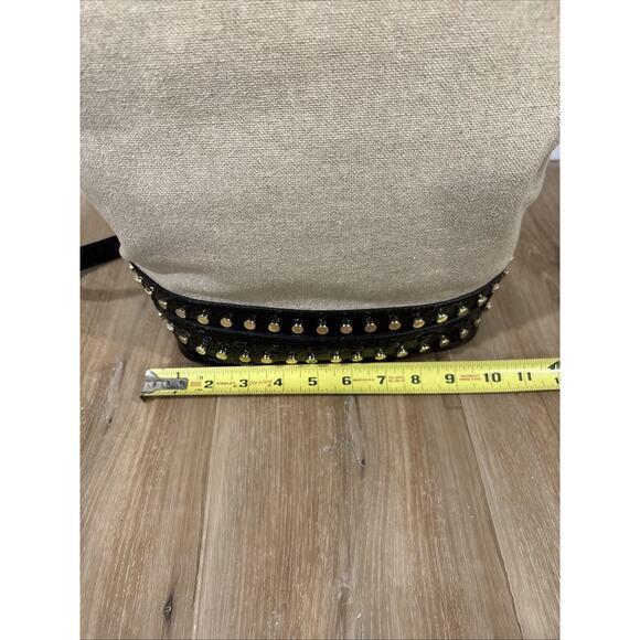 Nine West Canvas Shoulder Bag Black Patent Leather Nailhead Trim Tassle 10x12 - Picture 15 of 16